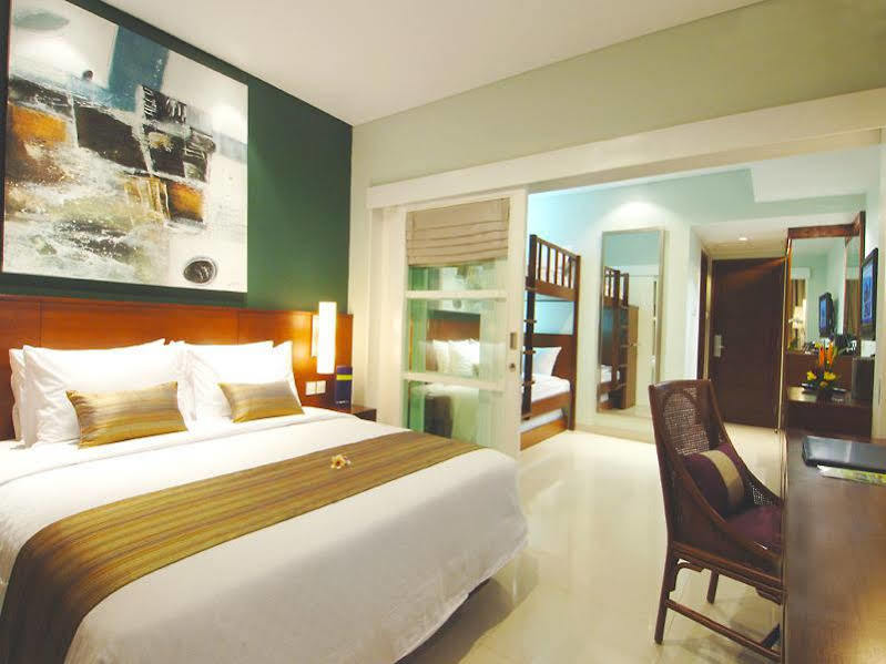 Bali Dynasty Resort Kuta Lombok Exteriör bild